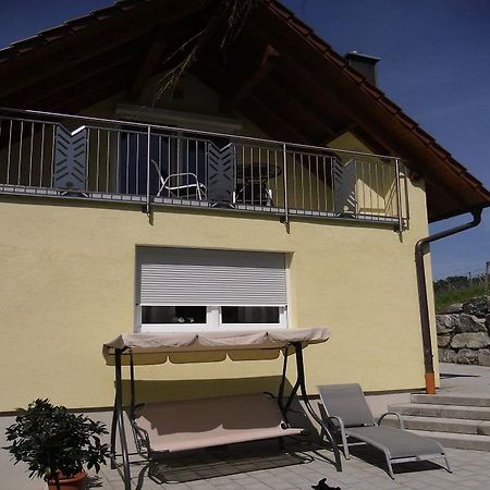 Ferienwohnung Am Weinberg オーバーキルヒ エクステリア 写真